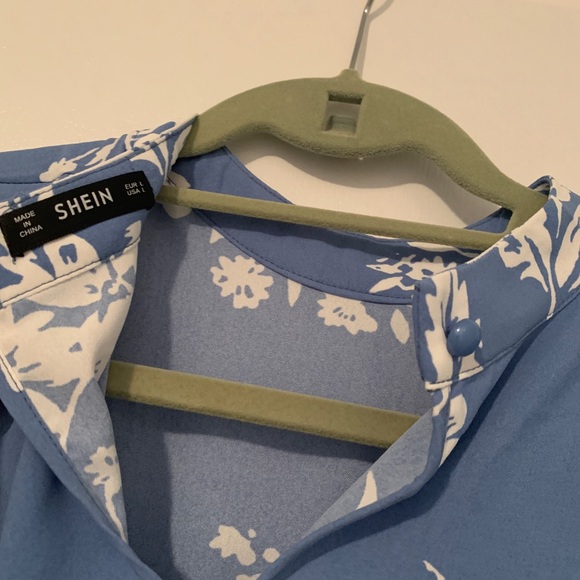 Brand new Dress - Picture 3 of 5